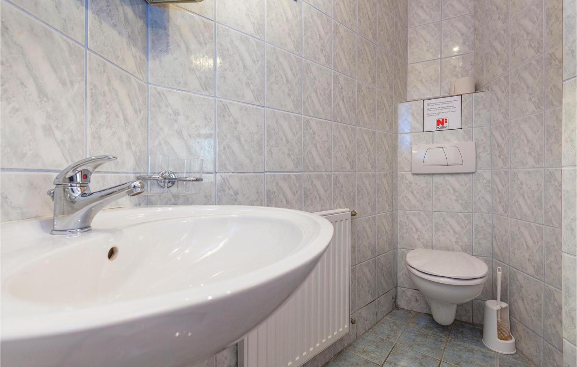 Stunning Apartment In Crikvenica With Wifi Buitenkant foto